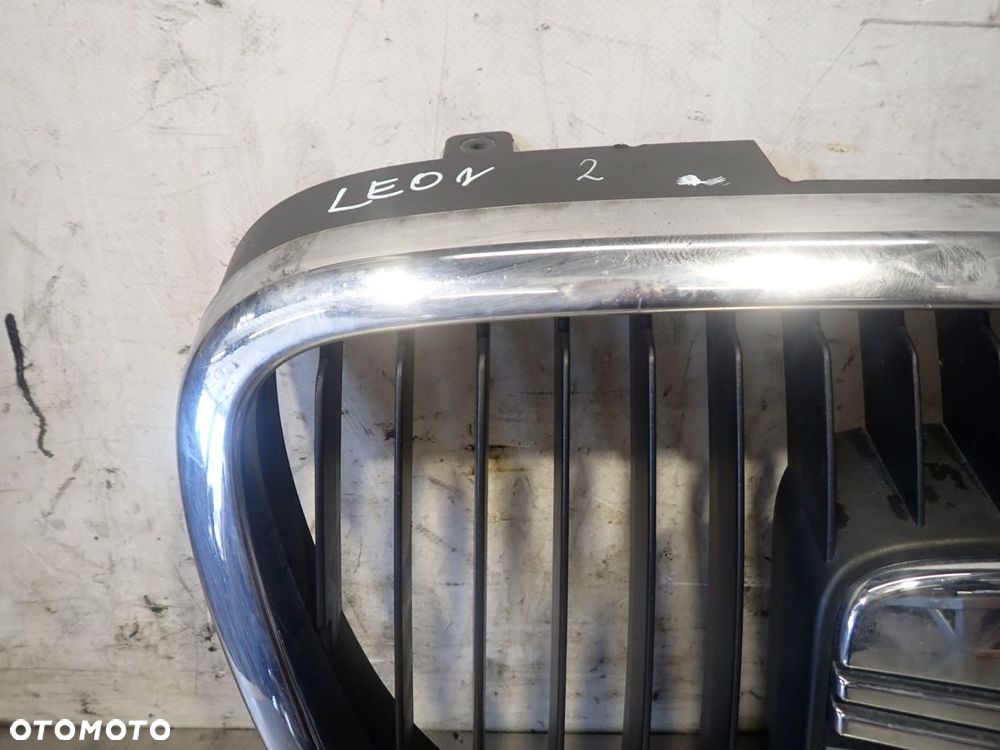 GRILL ATRAPA SEAT LEON II 2.0 - 2
