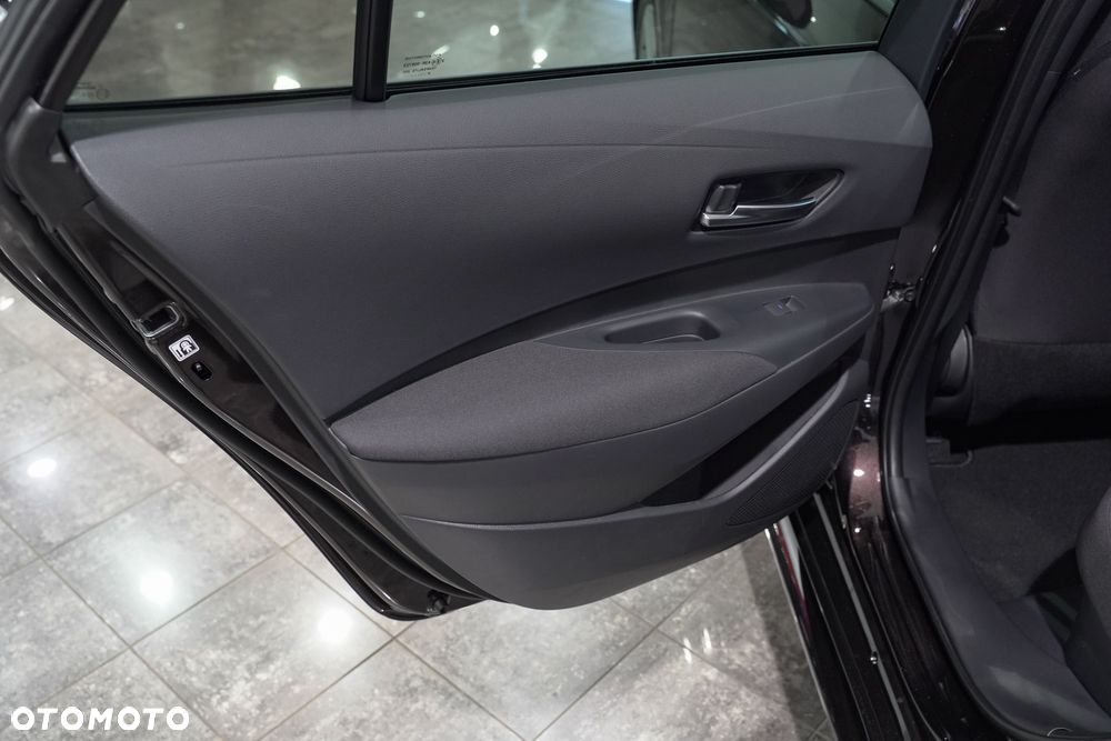 Suzuki Swace 1.8 Hybrid Premium Plus CVT - 8