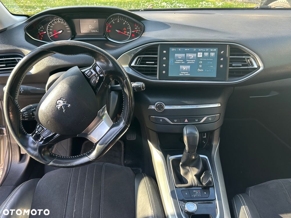 Peugeot 308 - 12