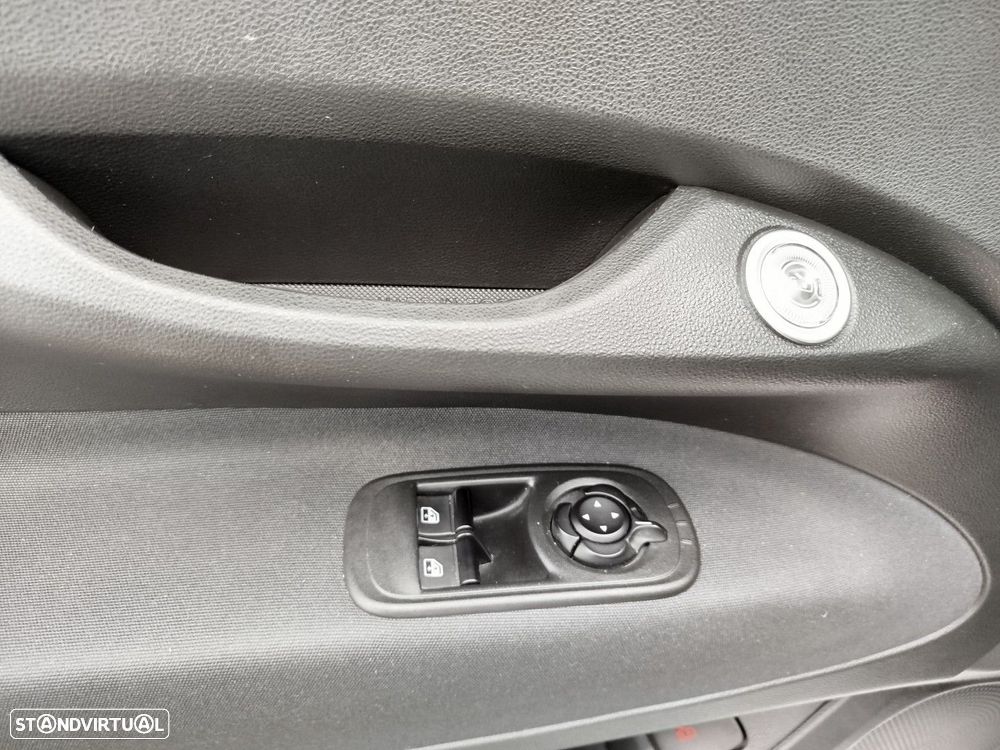 Fiat 500e Action - 18