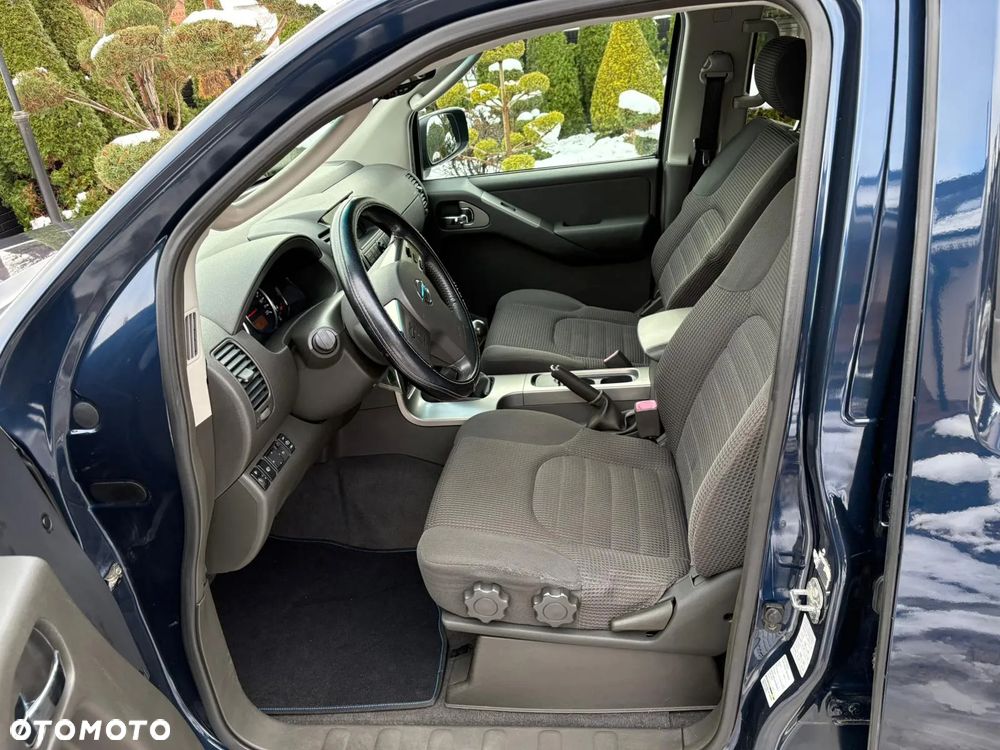 Nissan Pathfinder 2.5 DCi Comfort - 20