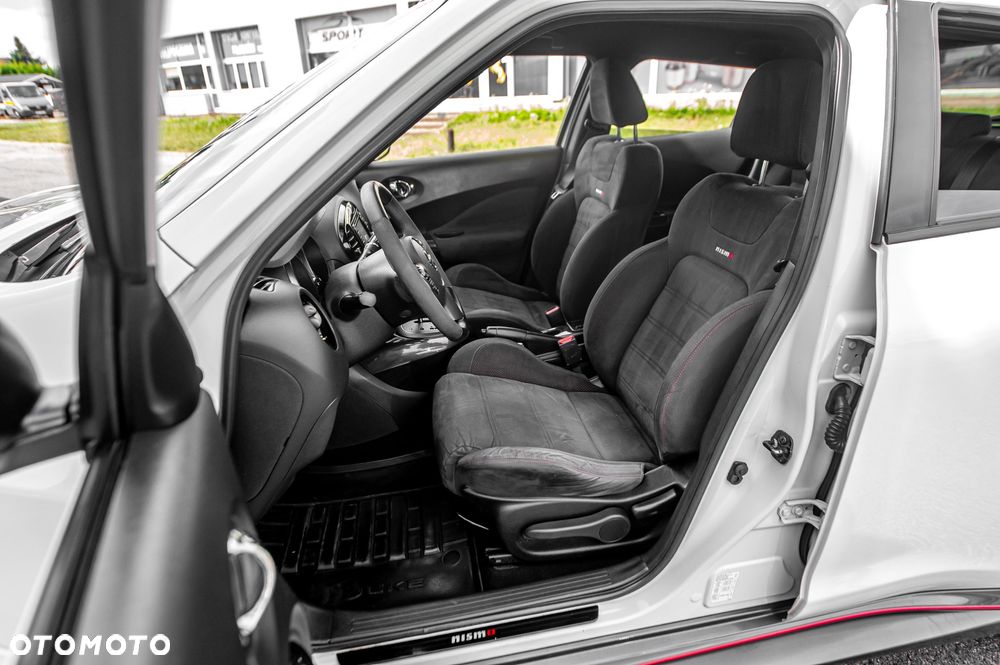 Nissan Juke 1.6 DIG-T ALL-MODE 4x4i Xtronic Nismo RS - 20