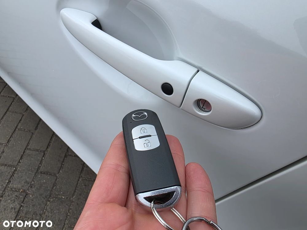 Mazda 3 SKYACTIV-G 120 Exclusive-Line - 16
