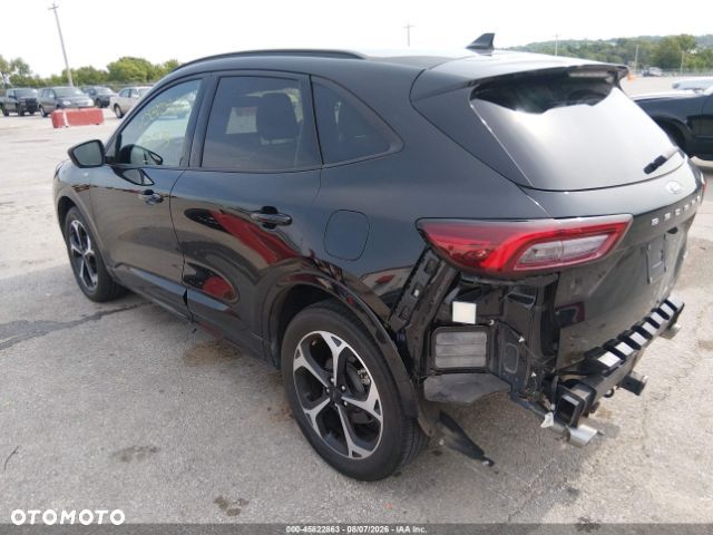 Ford Escape 2.0 EcoBoost AWD Titanium - 3