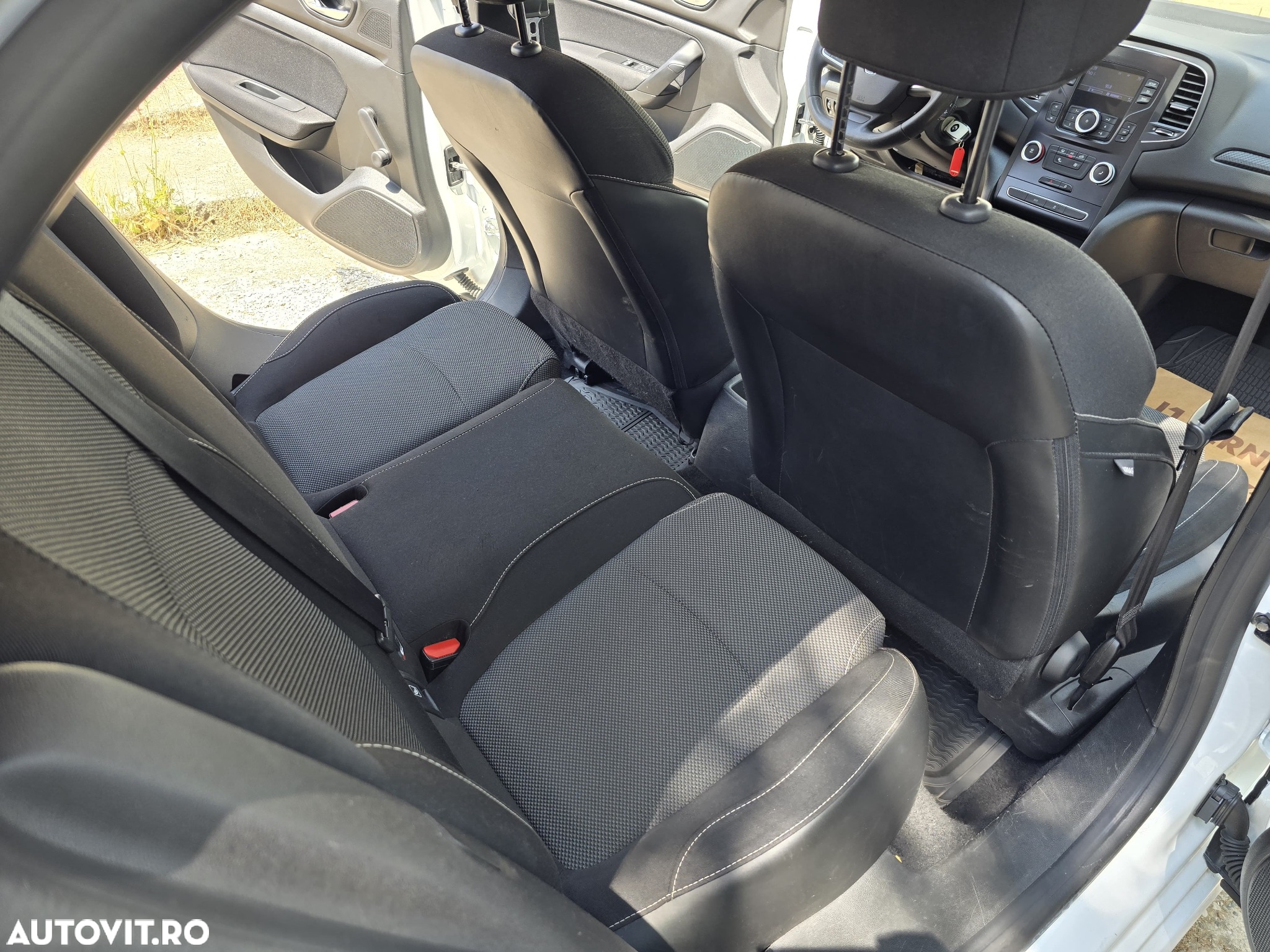 Renault Megane ENERGY TCe Life - 20