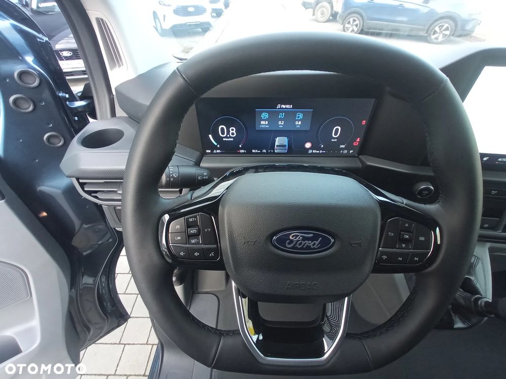 Ford Transit - 11
