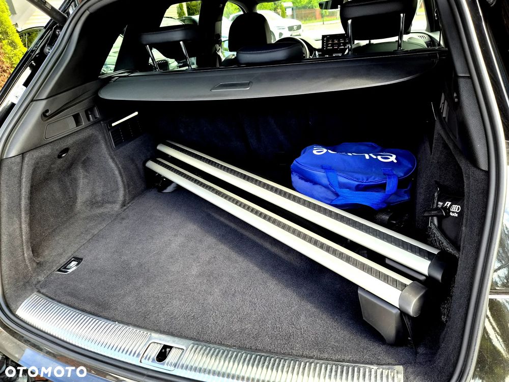 Audi Q5 50 TFSIe quattro S tronic S line - 28