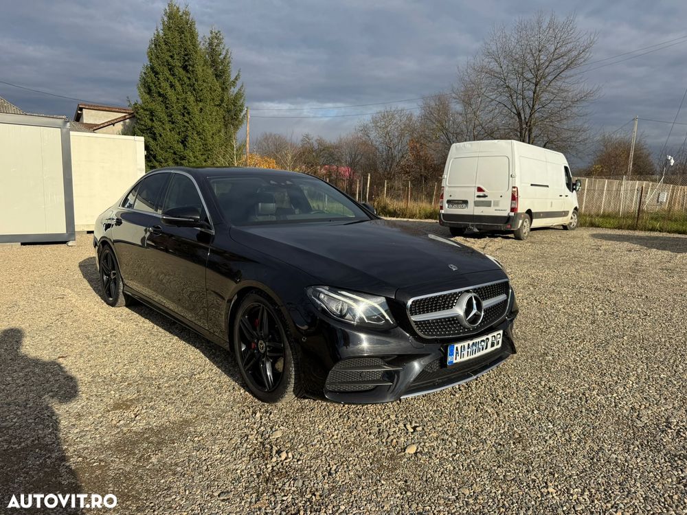 Mercedes-Benz E 220 d 4MATIC Aut. - 1