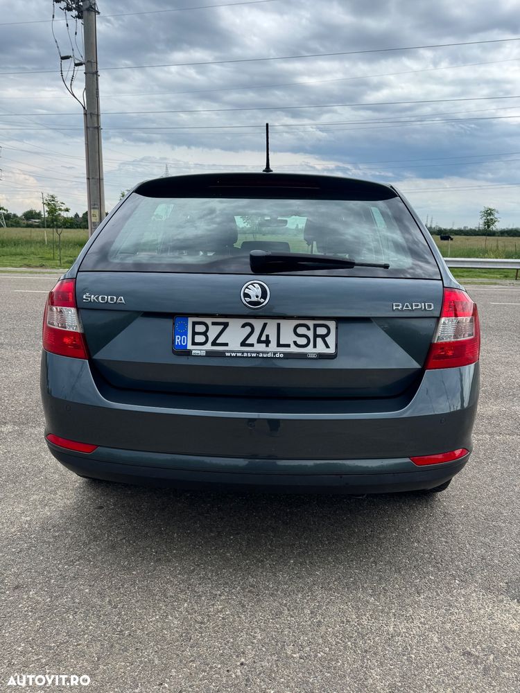 Skoda RAPID 1.4 TDI Style DSG - 12
