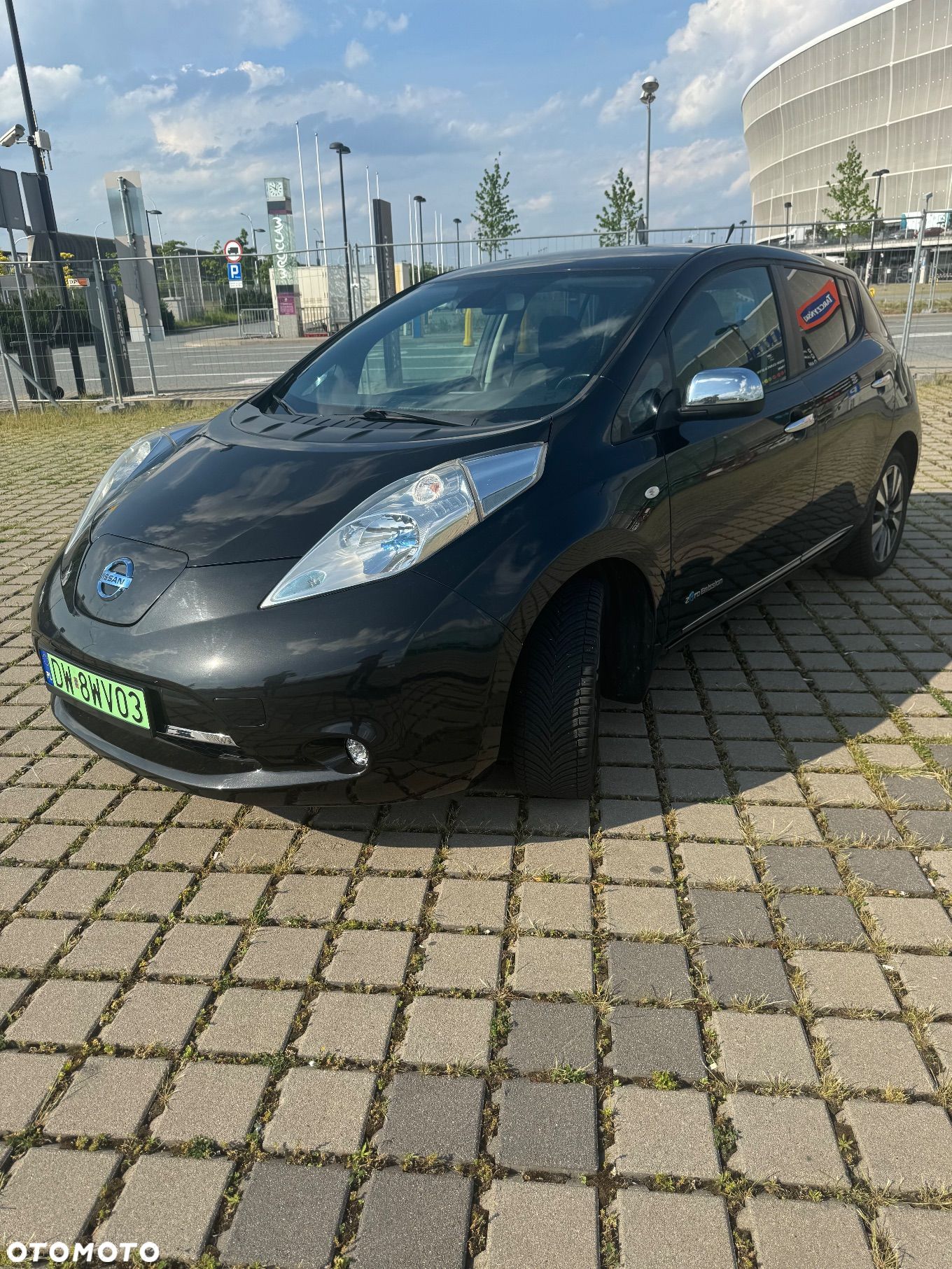 Nissan Leaf - 1