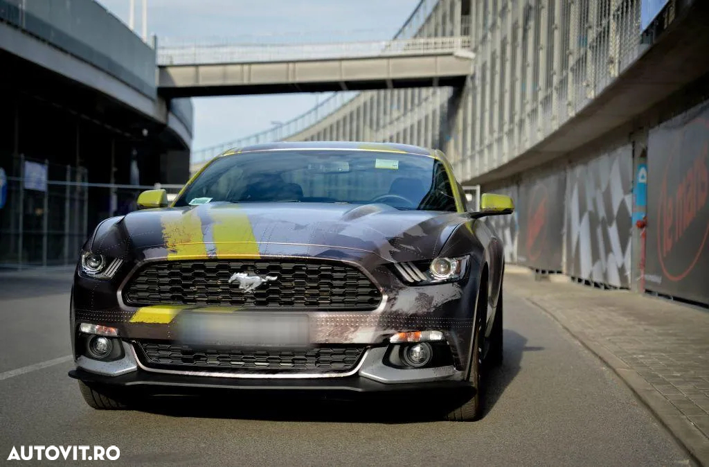 Ford Mustang 2.3 EcoBoost Aut. - 9