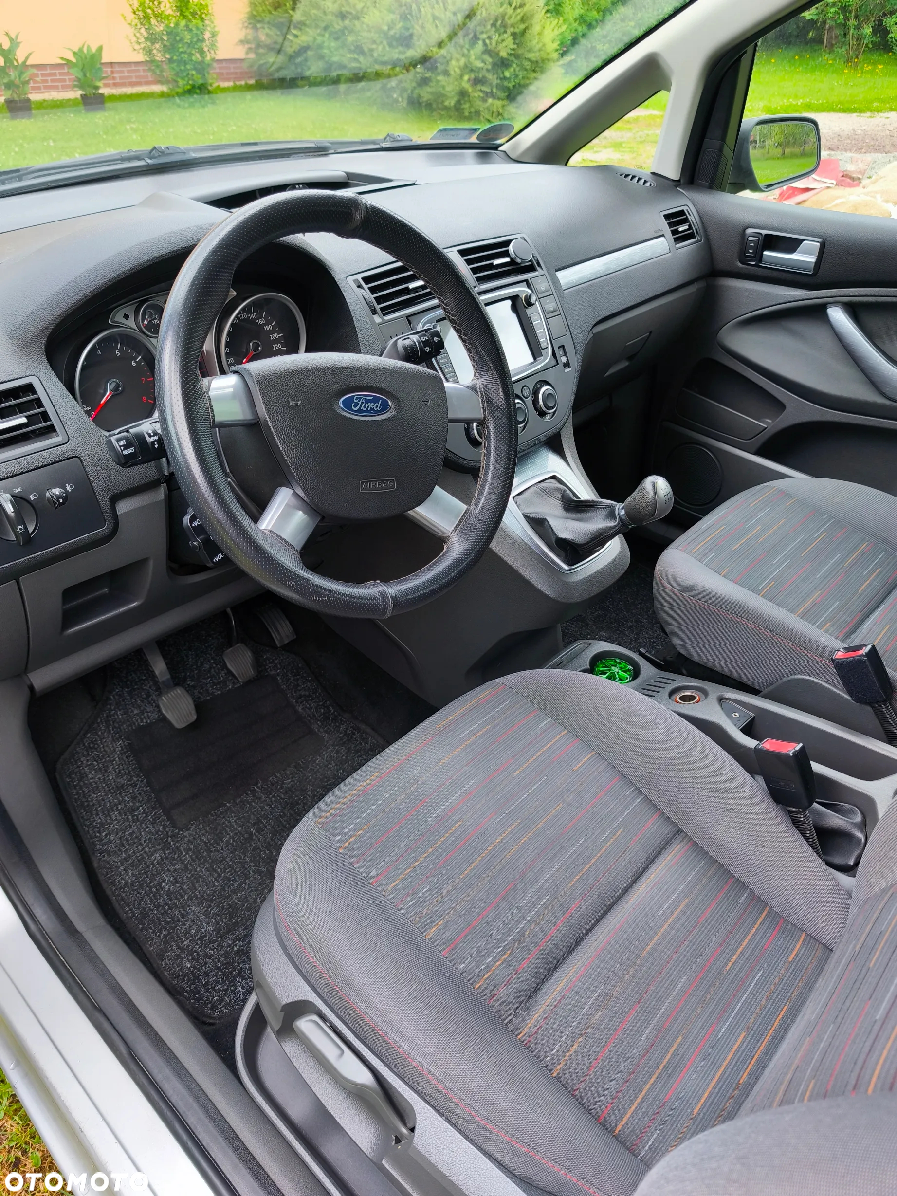 Ford C-MAX 1.6 Ambiente - 12