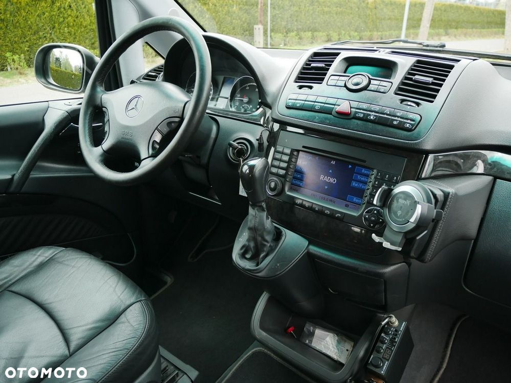 Mercedes-Benz Viano - 22