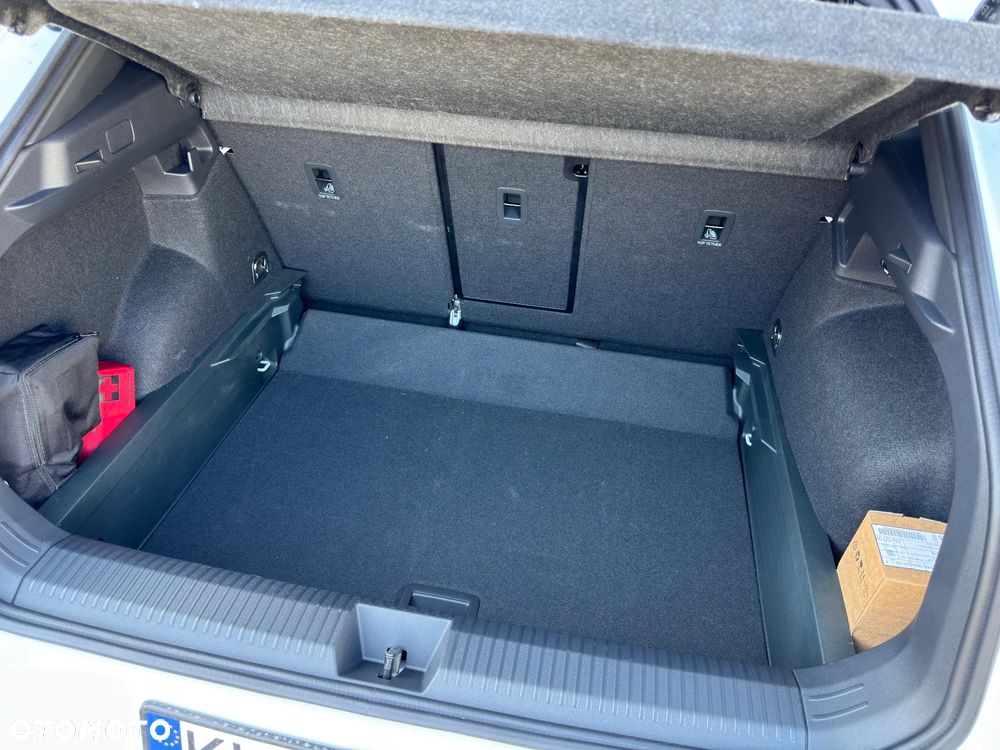 Volkswagen T-Roc 1.5 TSI R-Line DSG - 12