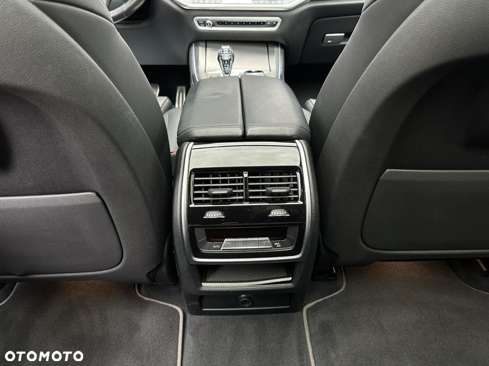 BMW X5 - 19