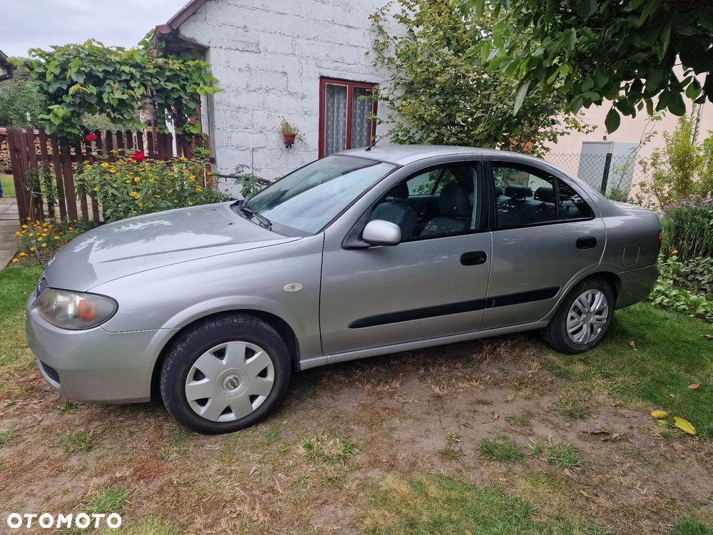 Nissan Almera II 1.5 Visia - 3
