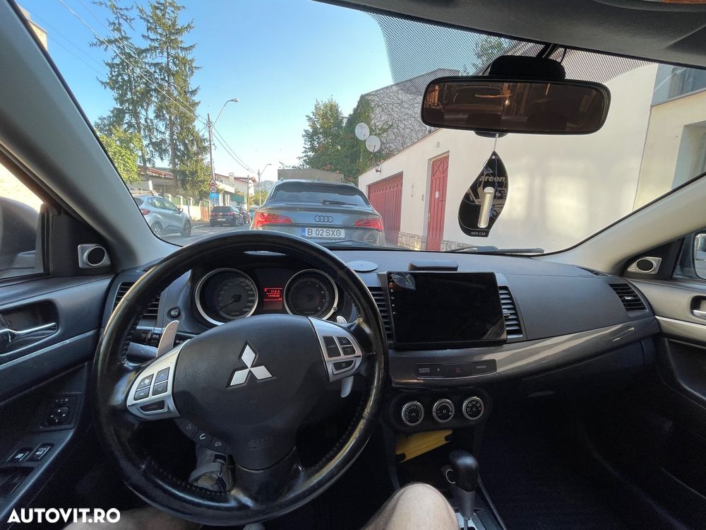 Mitsubishi Lancer 1.8 Instyle Aut - 10