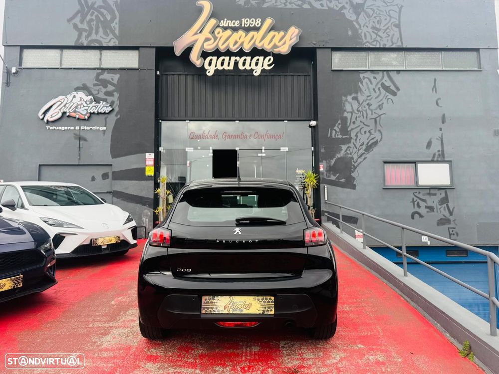 Peugeot 208 1.2 PureTech SE Style - 11