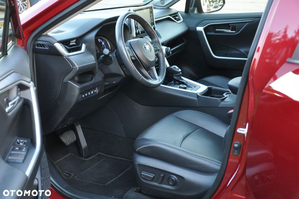 Toyota RAV4 - 24