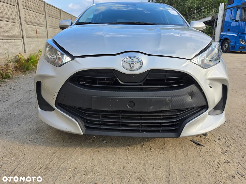 Toyota Yaris 1.5 VVT-i Comfort - 25