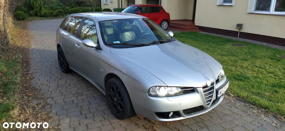 Alfa Romeo 156 2.0 JTS Distinctive - 6