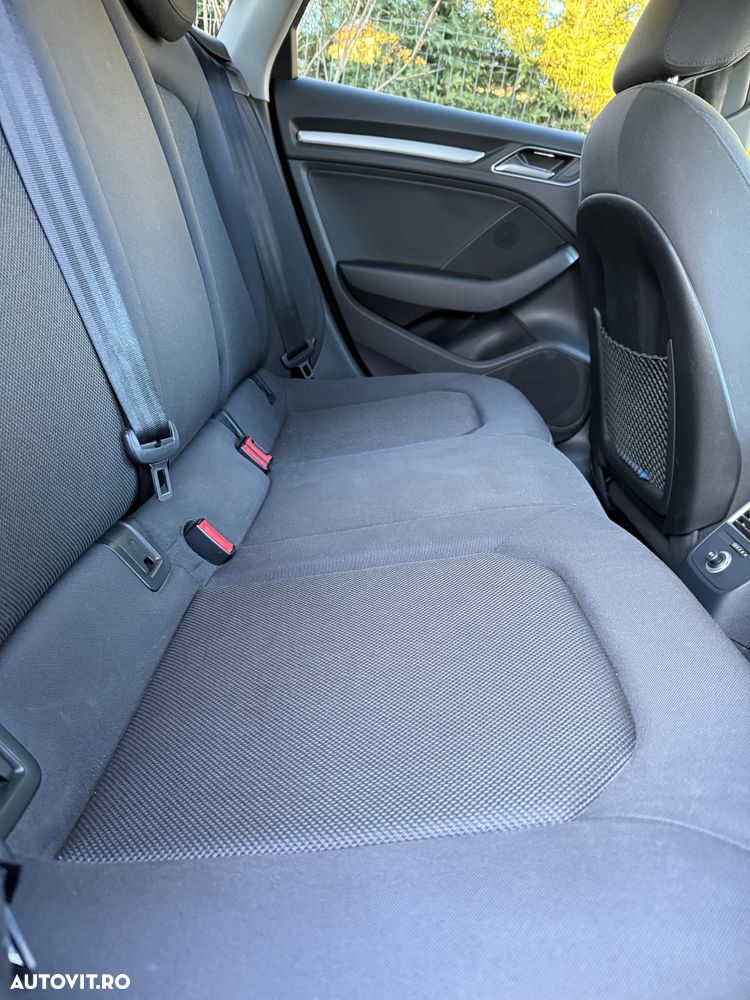 Audi A3 1.6 TDI Limousine S tronic - 14