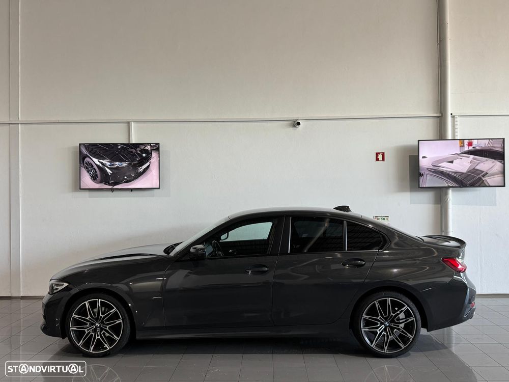 BMW 320 d Auto - 15