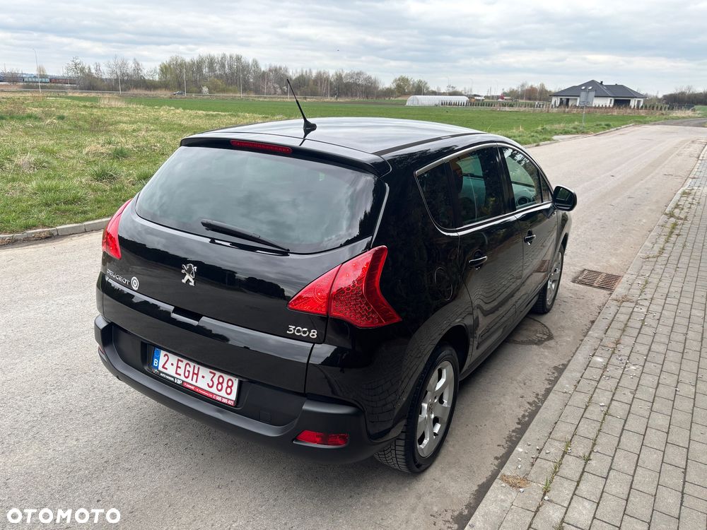 Peugeot 3008 HDi 115 Active - 20