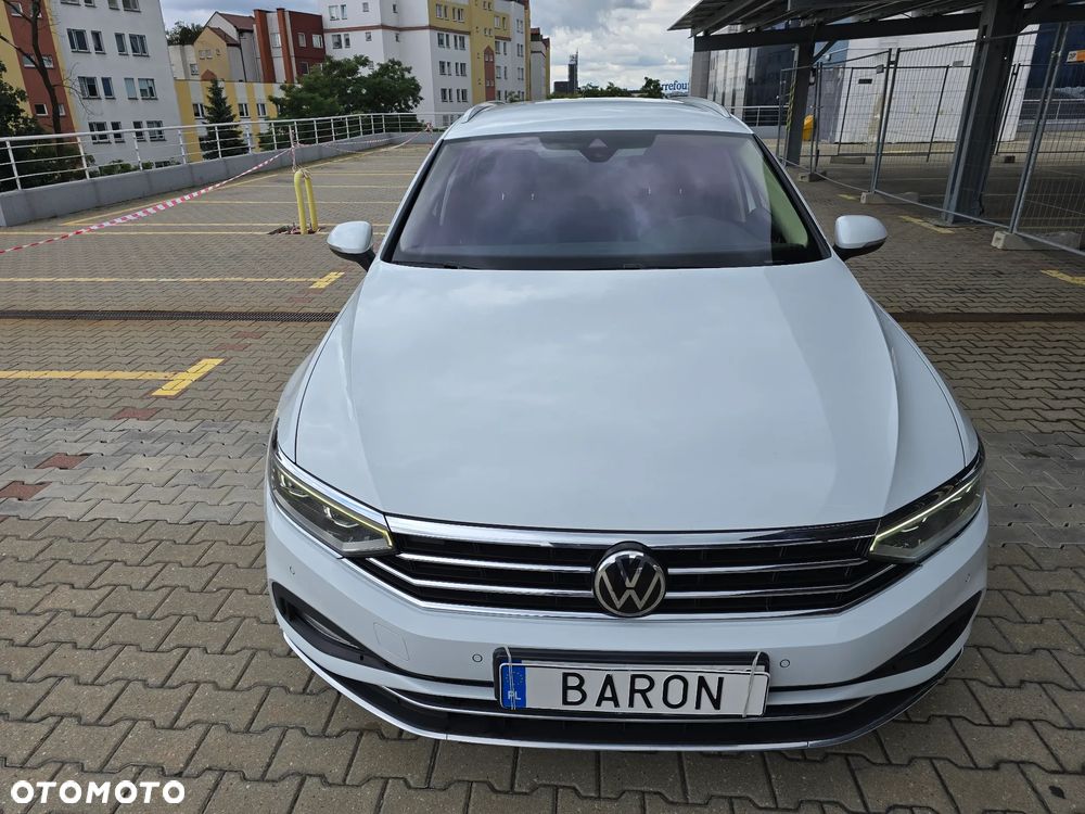 Volkswagen Passat 2.0 TDI SCR DSG 4Motion Elegance - 5