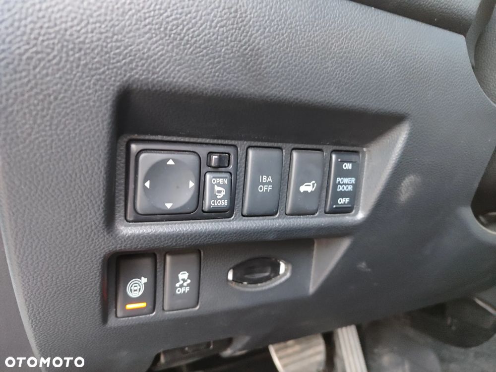 Infiniti Q70 3.0d S - 20