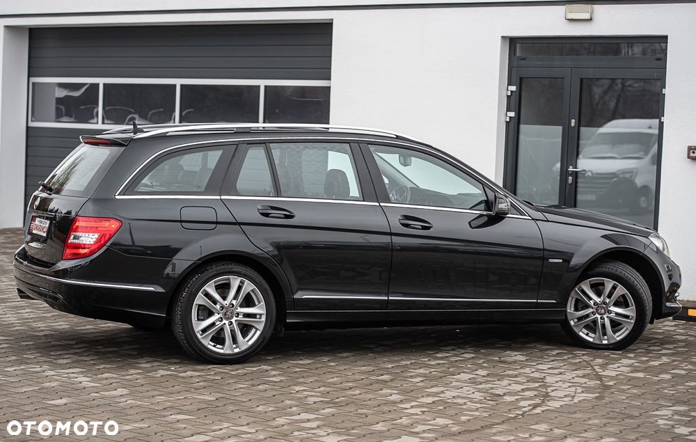 Mercedes-Benz Klasa C 200 T (BlueEFFICIENCY) 7G-TRONIC Avantgarde - 9