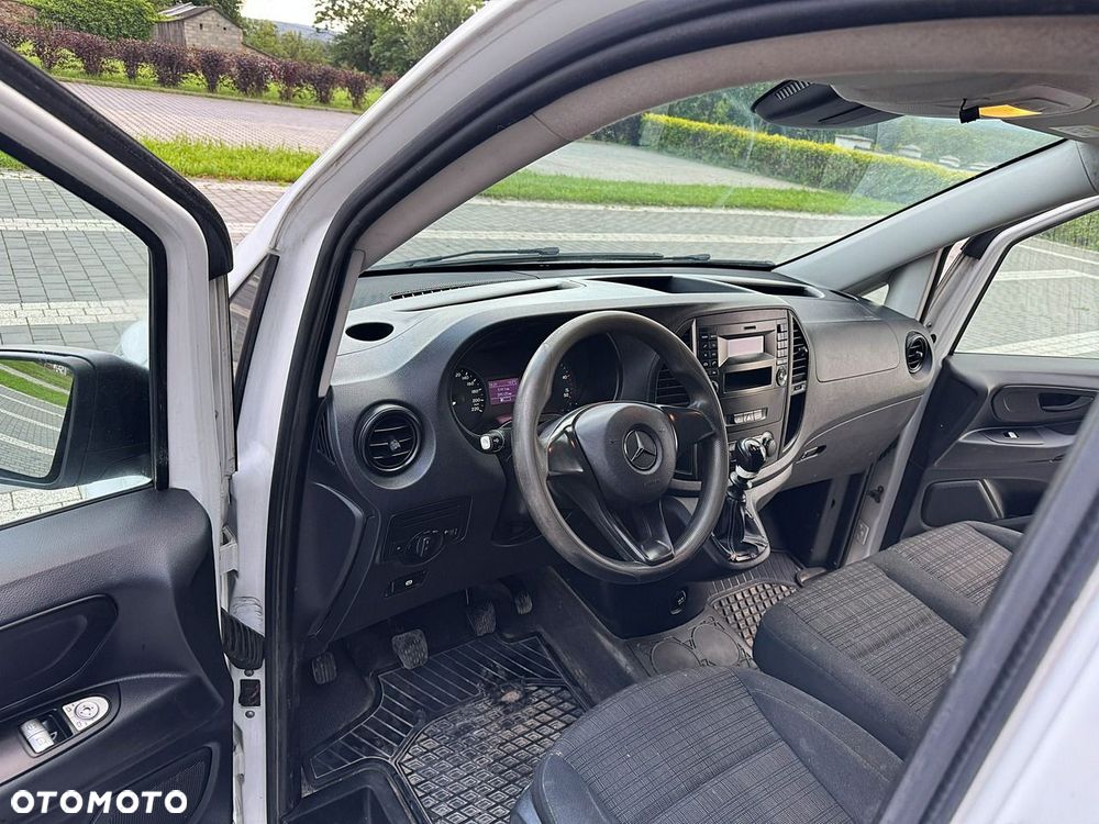 Mercedes-Benz Vito - 17