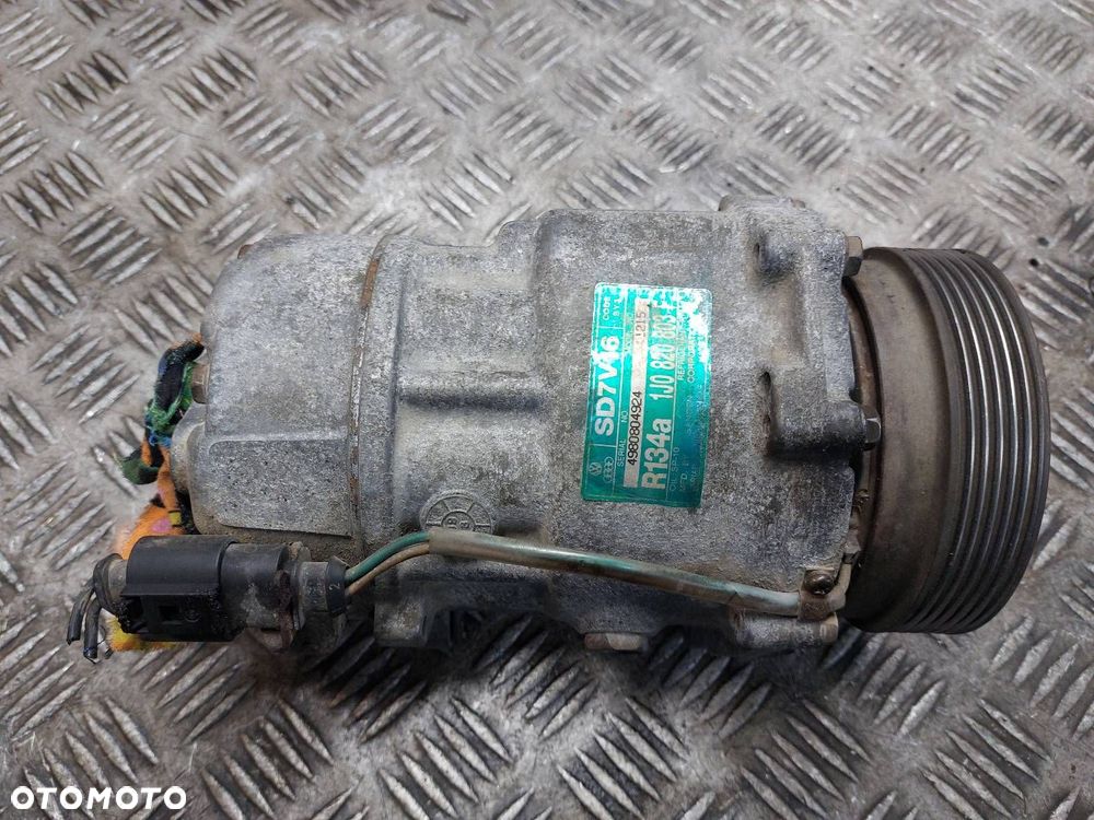 SPRĘŻARKA KOMPRESOR KLIMATYZACJI SEAT TOLEDO II 1.6 8V 1J0820803F - 1