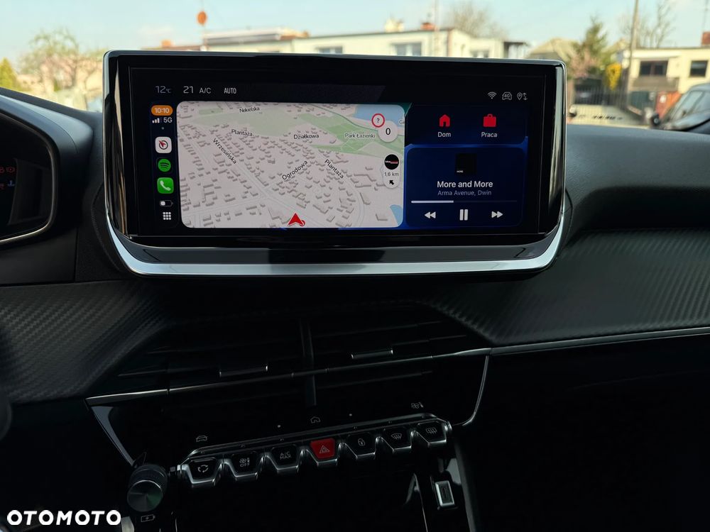 Peugeot 2008 Benzin 100 Allure - 21