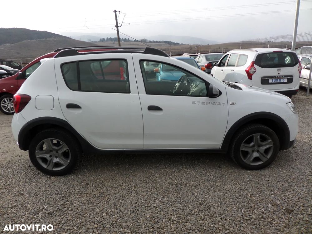 Dacia Sandero Stepway TCe 90 (S&S) Prestige - 10