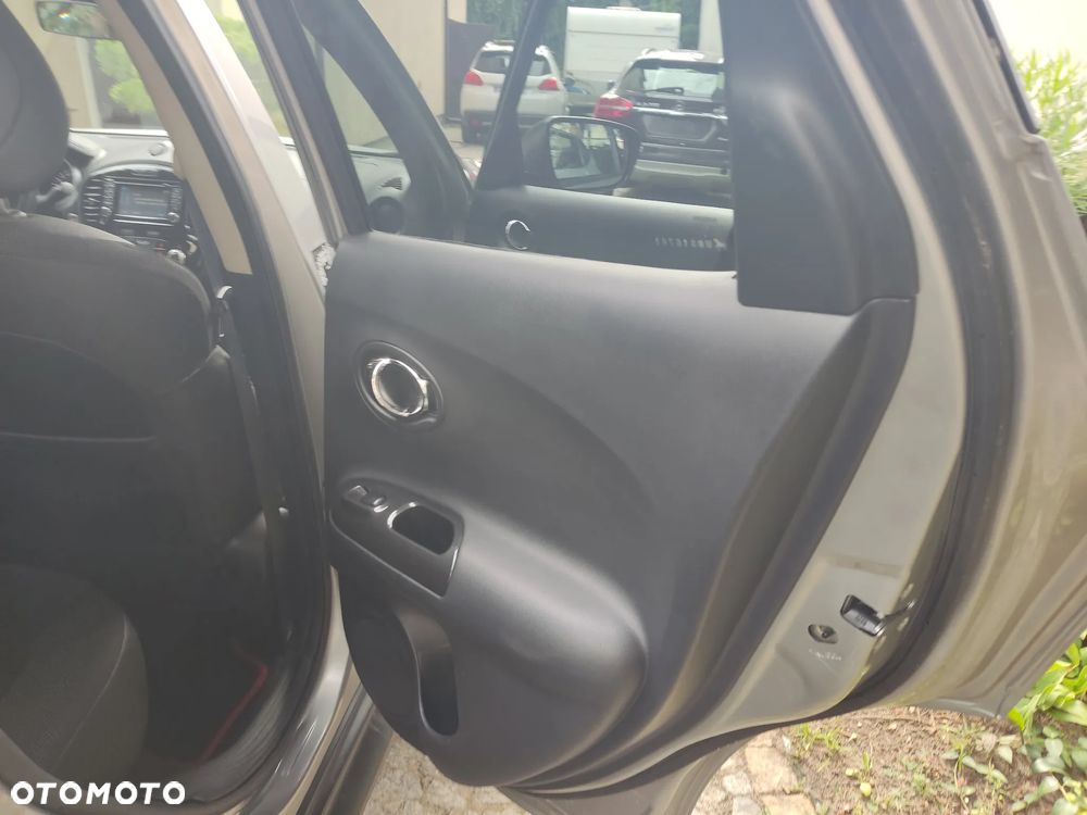 Nissan Juke 1.2 DIG-T N-Connecta EU6 - 13