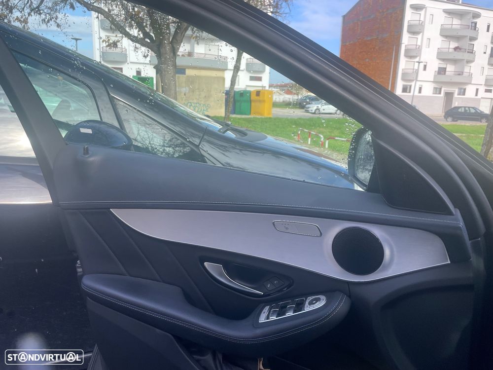 Mercedes-Benz C 300 BlueTEC Hybrid AMG Line - 7