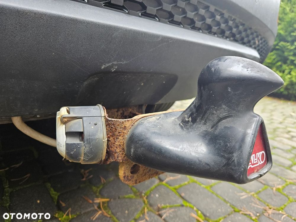 Kia Sorento II 2 hak holowniczy - 2