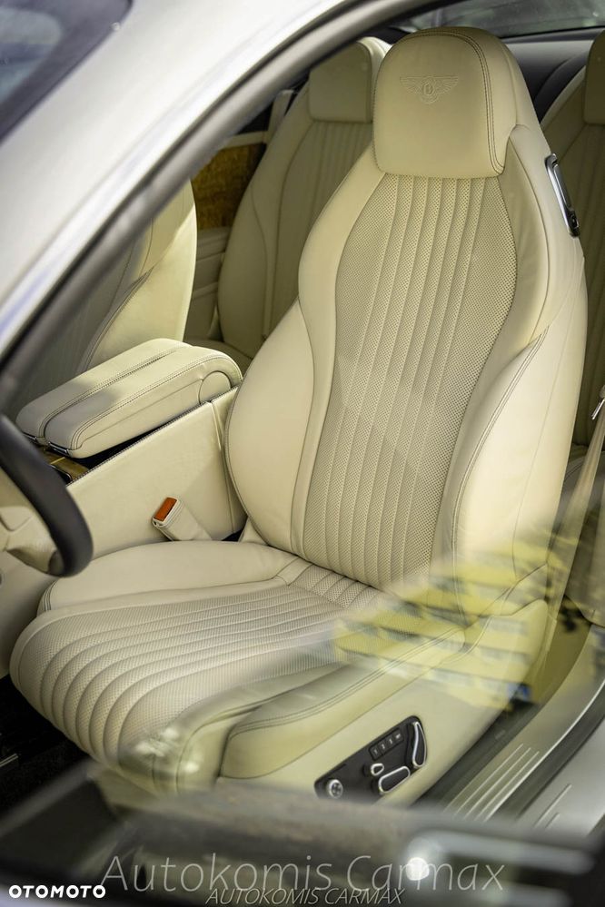Bentley Continental GT - 22