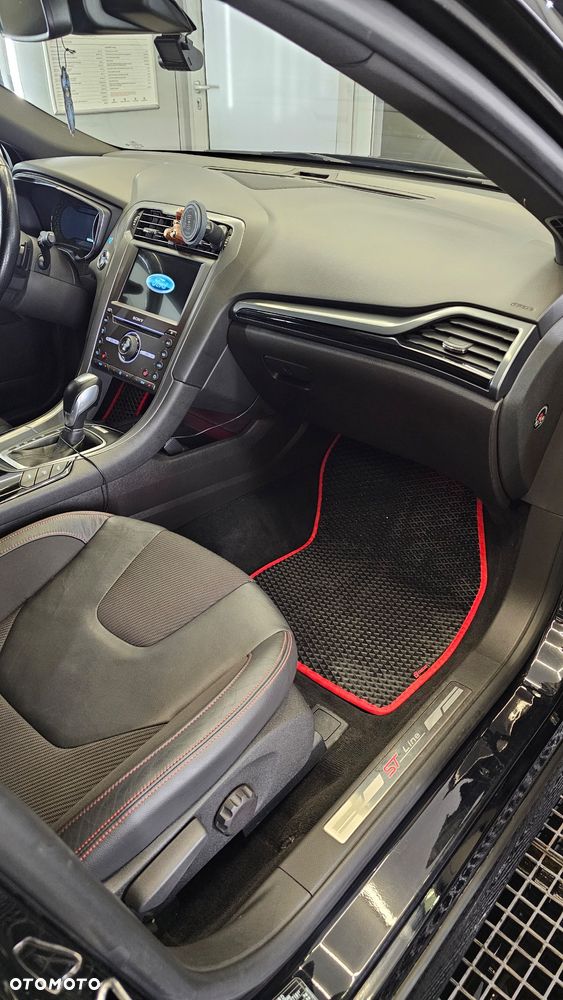 Ford Mondeo 2.0 EcoBoost ST-Line - 7