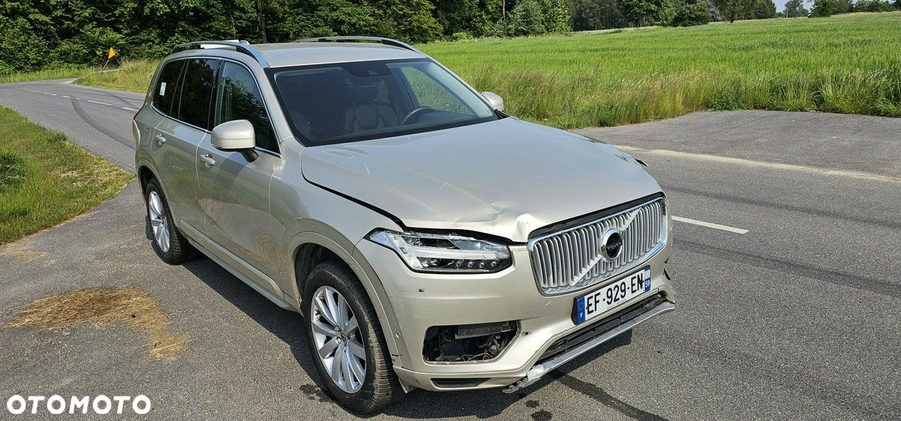 Volvo XC 90 - 12