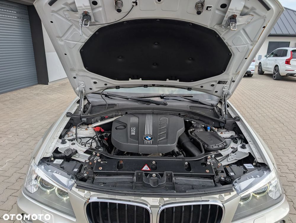 BMW X3 xDrive20d - 21