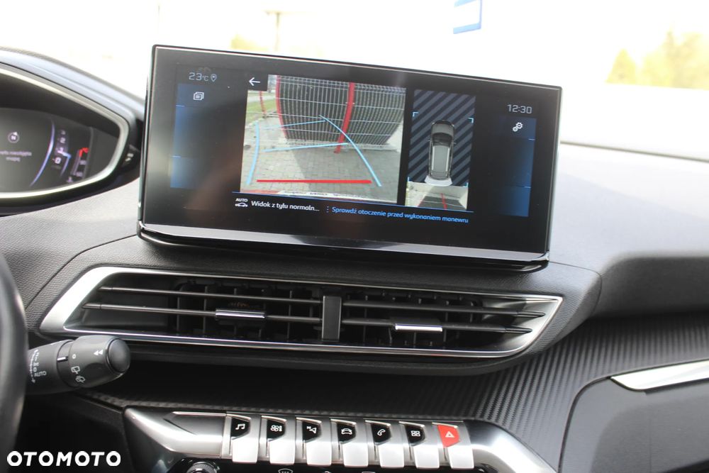 Peugeot 3008 1.5 BlueHDi Allure S&S EAT8 - 36