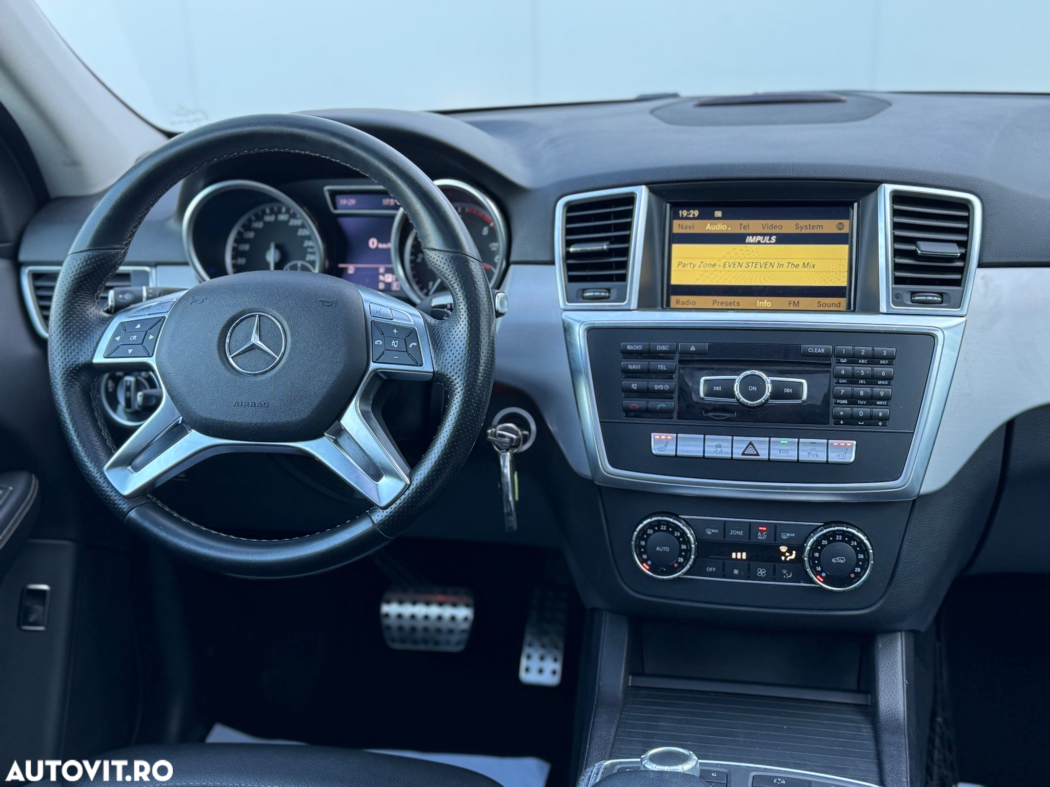 Mercedes-Benz ML 250 BlueTec 4MATIC Aut - 8
