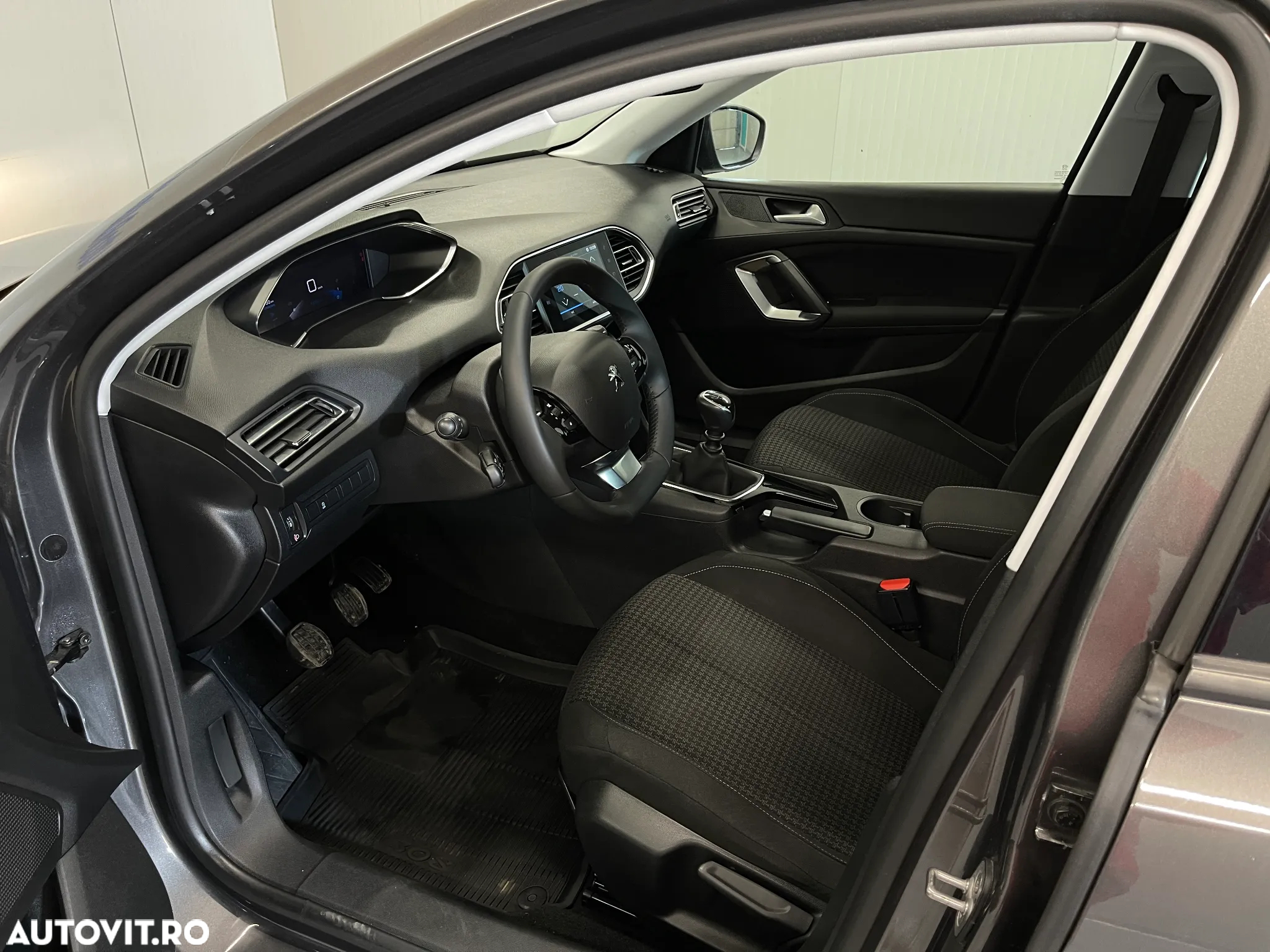 Peugeot 308 1.5 BlueHDi FAP STT Active - 5