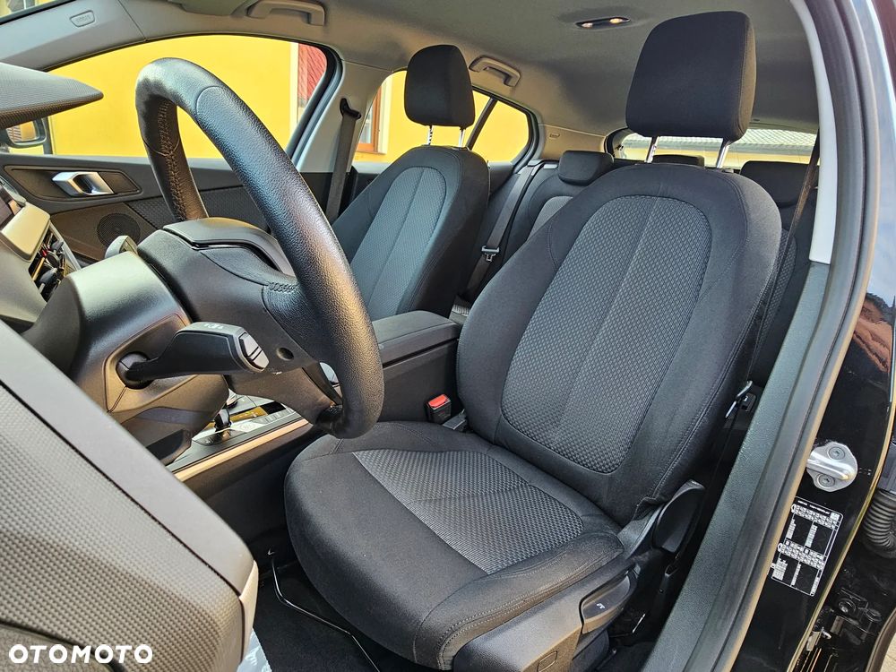 BMW Seria 1 116d - 9