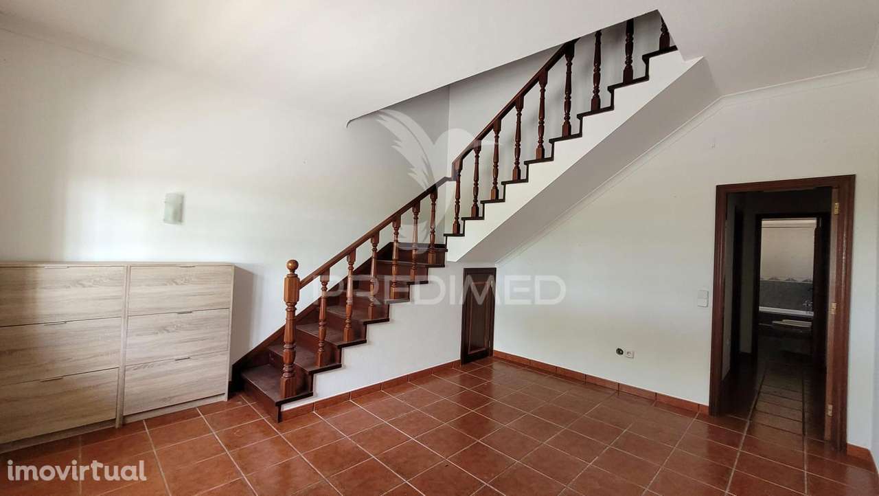 Moradia com 4 quartos no centro de Salvaterra de Magos - Grande imagem: 3/36