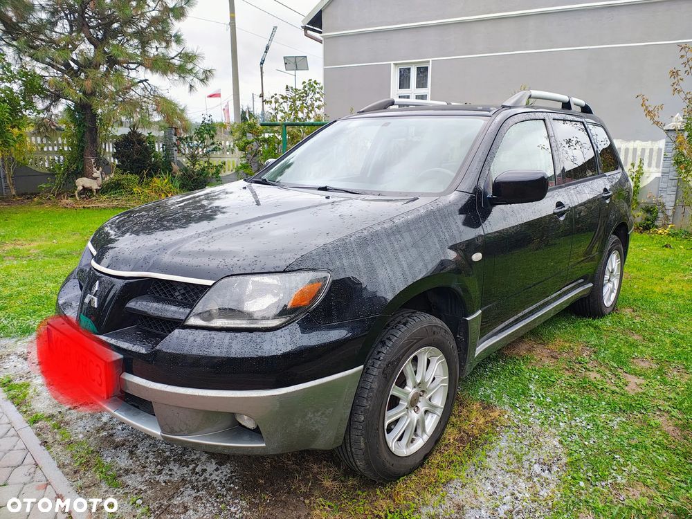 Mitsubishi Outlander 2.4 4WD Intense - 1