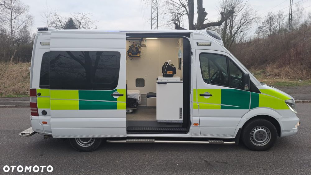 Mercedes-Benz Sprinter 319 CDI Ambulans karetka - 5