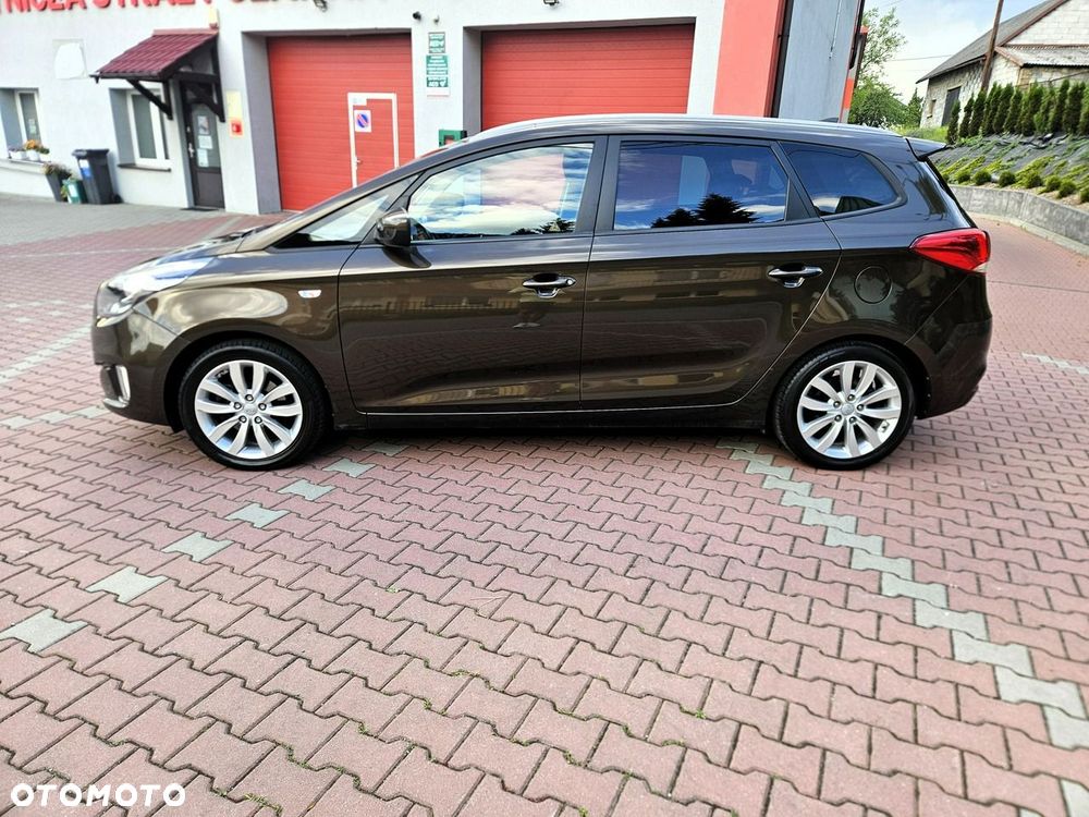Kia Carens 1.6 GDI Dream-Team Edition - 6